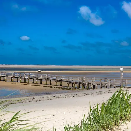 Apartment Wohnen Am Südstrand - 2 4 *